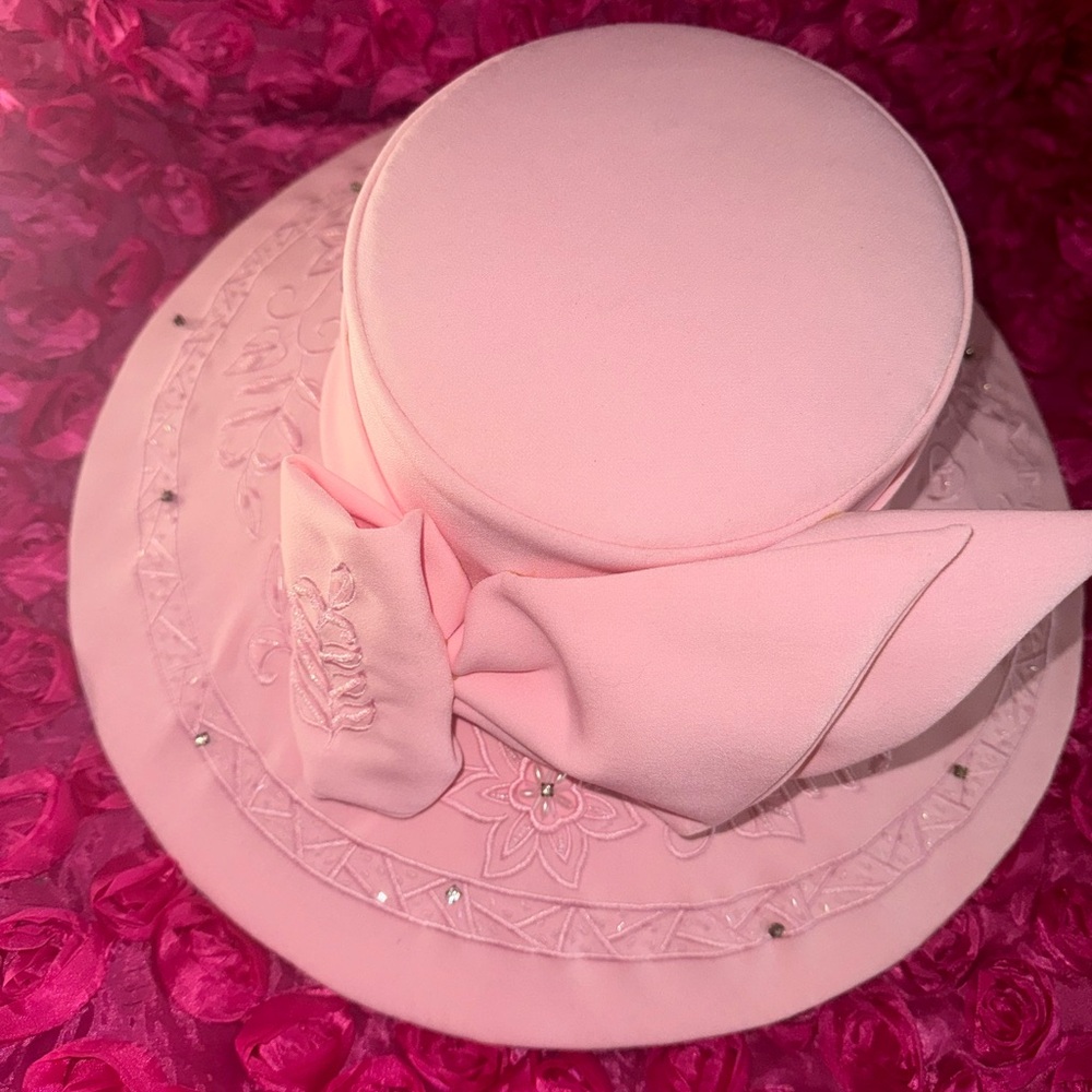 Elegant Pink Women's Hat Vintage Tea By Studio B - Picture 2 of 9